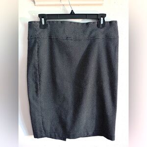 Soho stretchy, pencil skirt size large. Small polkadots.